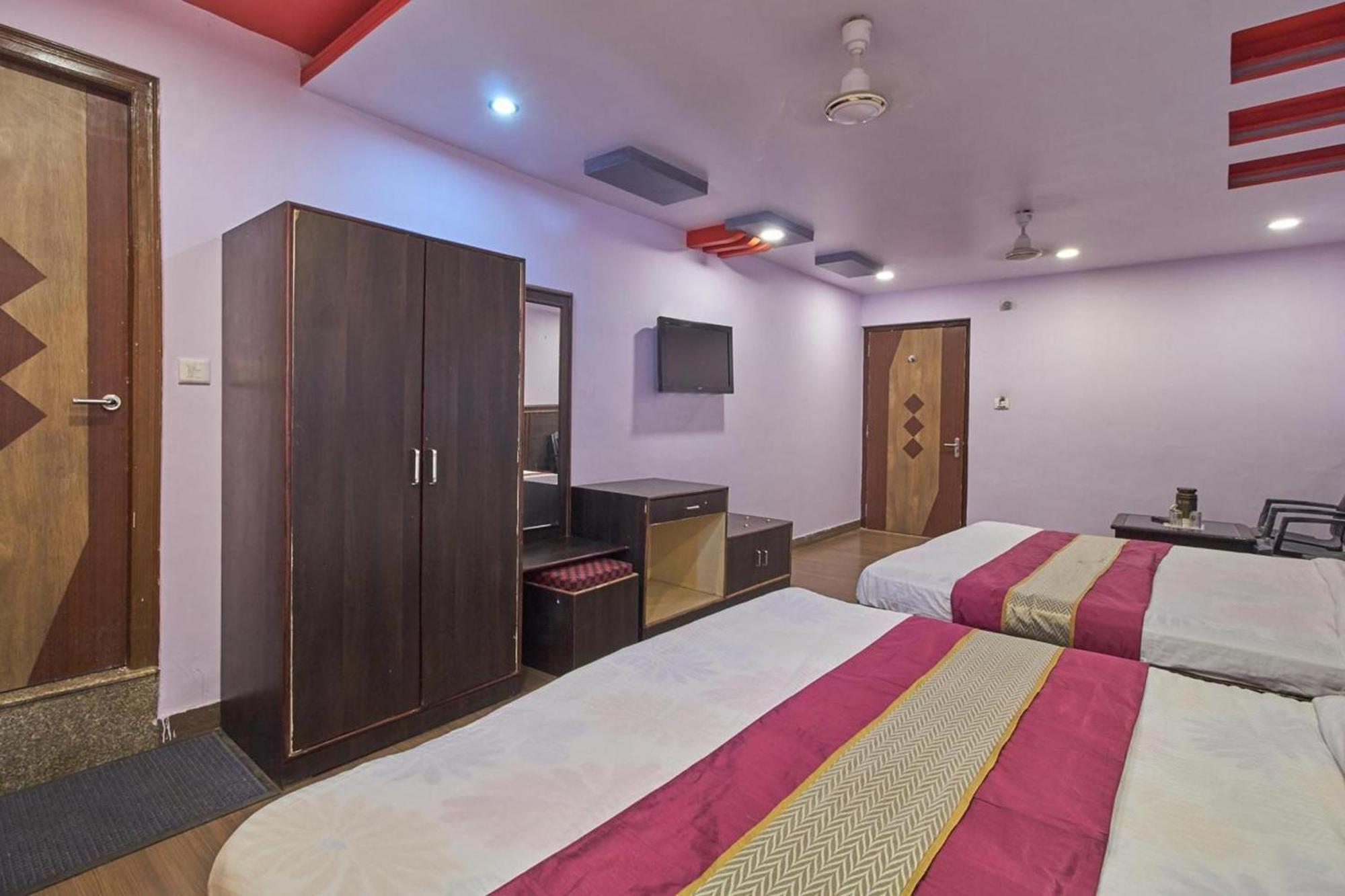 Hotel Deep Palace Near Bus Stand Udaipole Ουνταϊπούρ Εξωτερικό φωτογραφία