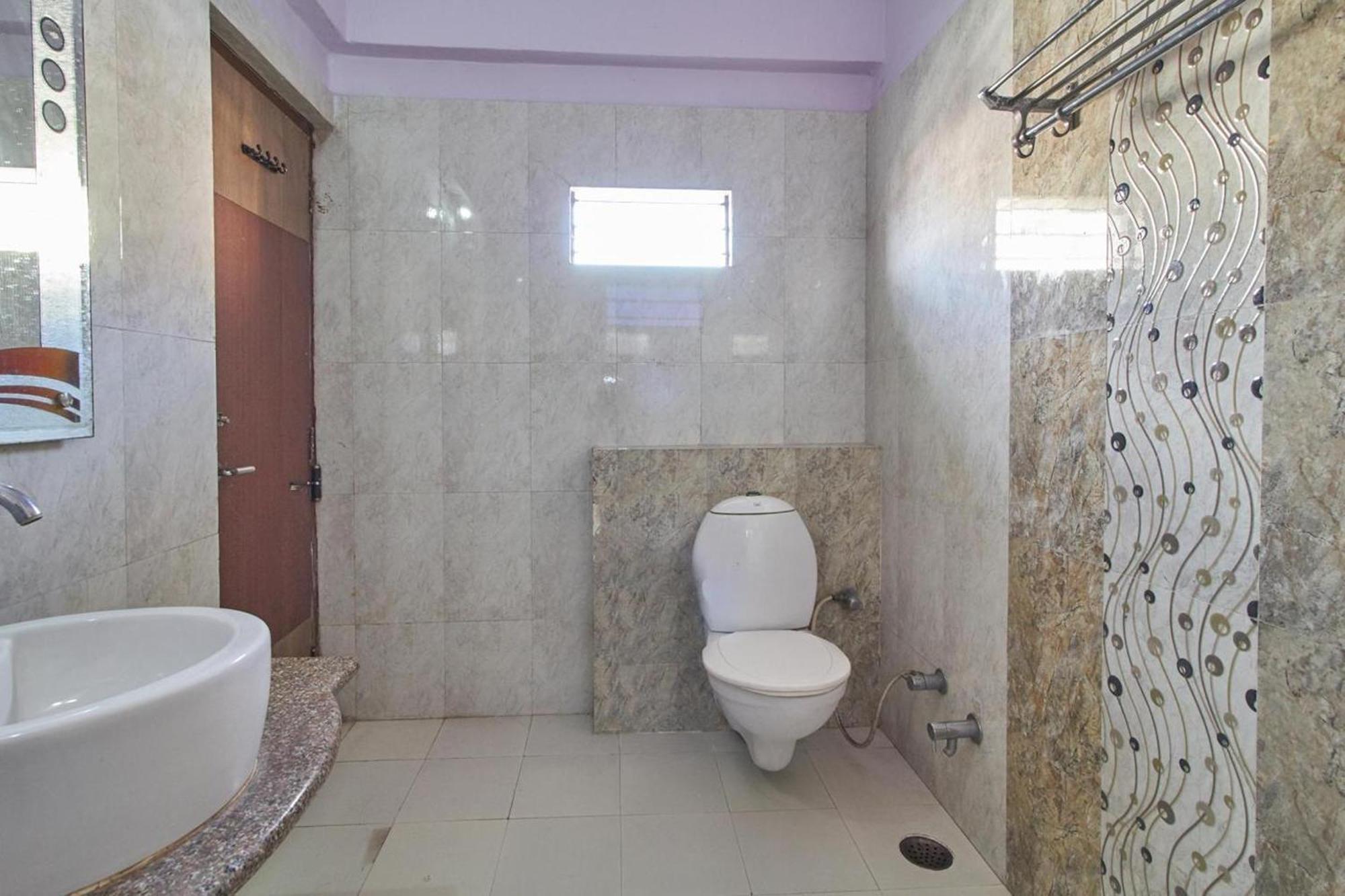 Hotel Deep Palace Near Bus Stand Udaipole Ουνταϊπούρ Εξωτερικό φωτογραφία