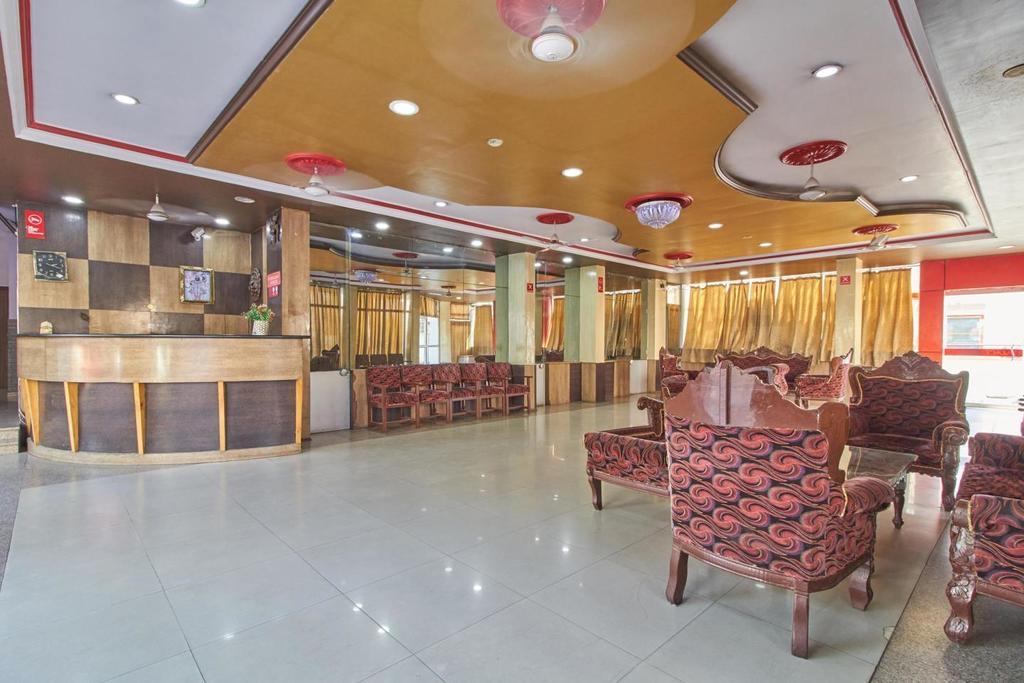 Hotel Deep Palace Near Bus Stand Udaipole Ουνταϊπούρ Εξωτερικό φωτογραφία