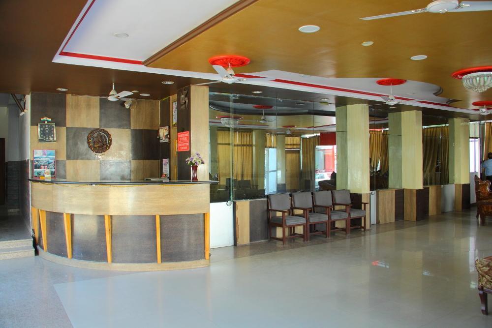 Hotel Deep Palace Near Bus Stand Udaipole Ουνταϊπούρ Εξωτερικό φωτογραφία