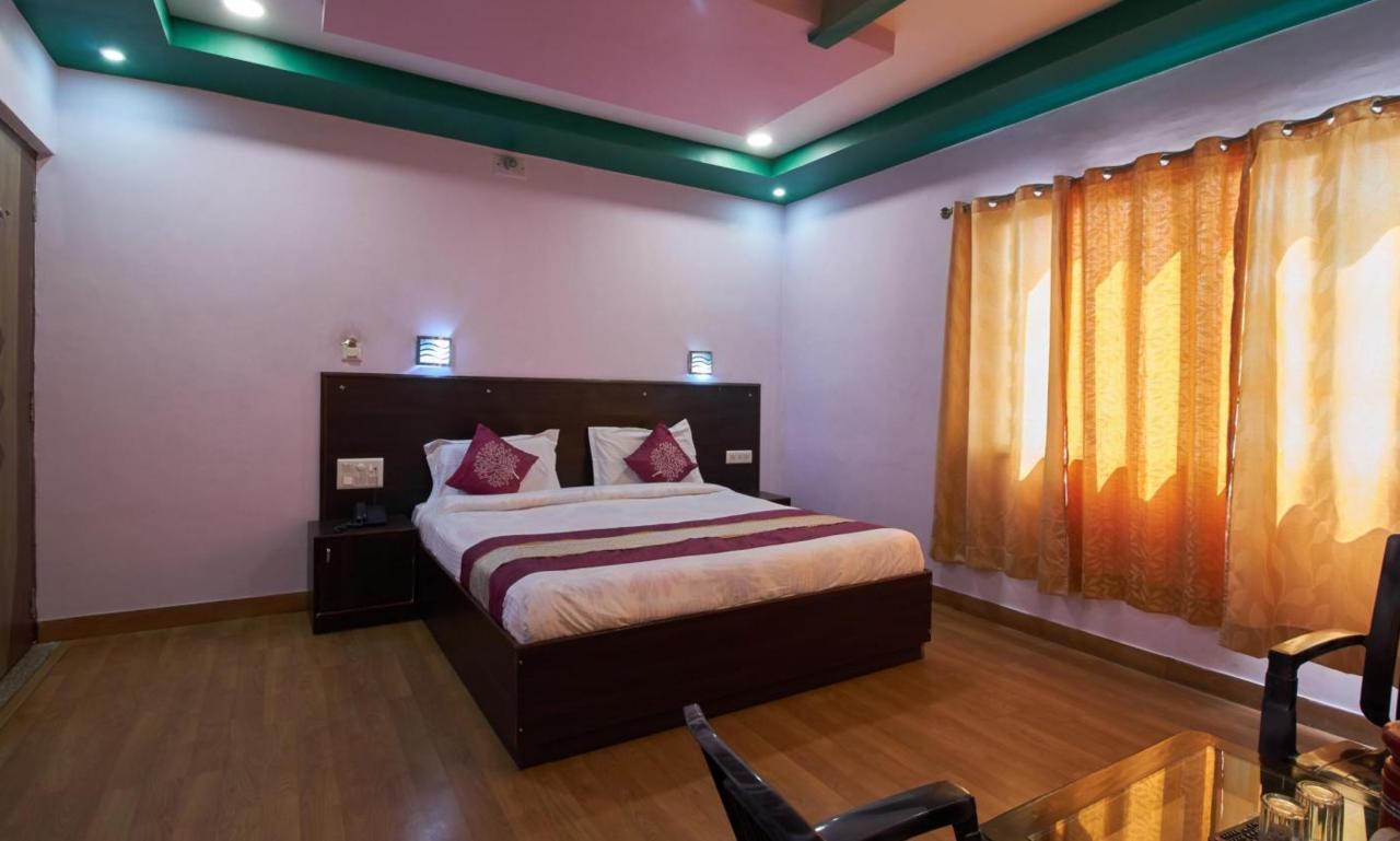 Hotel Deep Palace Near Bus Stand Udaipole Ουνταϊπούρ Εξωτερικό φωτογραφία